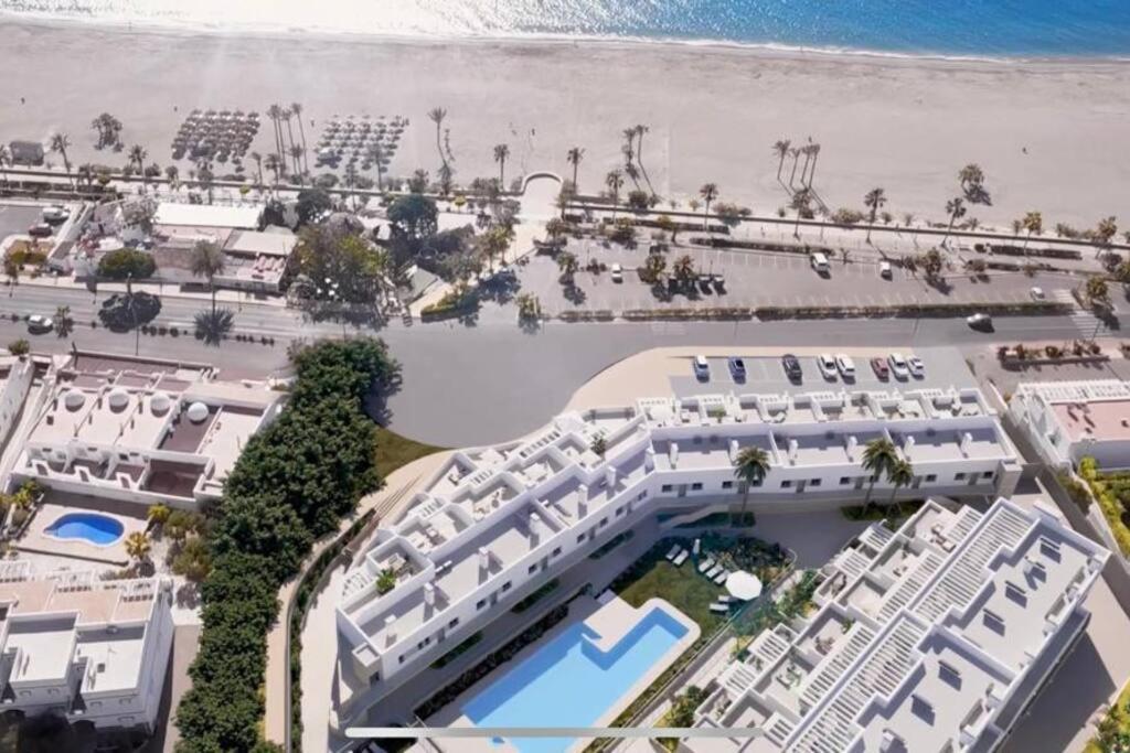Magnifico Apartamento Nuevo En 1ª Linea De Playa Mojácar Esterno foto
